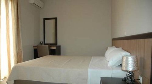 Sarti Plaza Hotel Luaran gambar