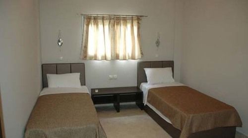 Sarti Plaza Hotel Luaran gambar
